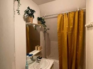 Rooms for 6 People Apartment in Provence-Alpes-Côte d'Azur