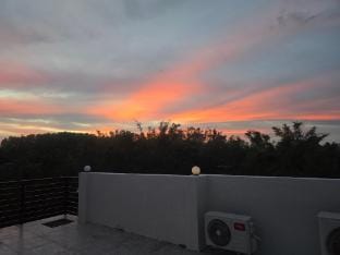La Luna Tower Staycation  Apartment in La Union