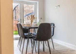 Central, Contractors l Garage & Driveway | Garden Vacation rental in Coventry