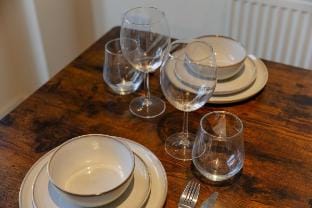 Daily Discounts | Family | Free Parking | Travel Vacation rental in Warrington