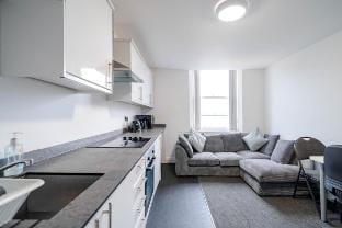 Daily Discounts | Central | Travel | Free Parking. Vacation rental in Amber Valley