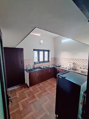 Peaceful Independent House| A home all to yourself Villa in Thiruvananthapuram