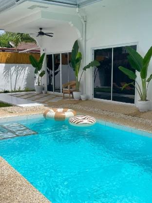 Swimming pool, private house casa Hoan Villa in Panglao