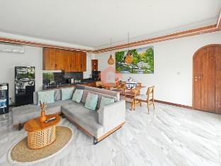 Luxury 2BR Uluwatu Villa A w/ Pool & Wi-Fi Vacation rental in Bali
