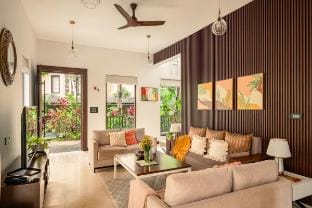 TBKvillas|PrivatePool, Jacuzzi|5 min drive beach Villa in Goa, India
