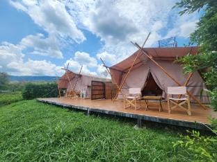 Maison Du Lac The Safari pavilion by the Lake Luxury tent in Thailand