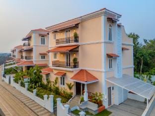 Casa Zyra Mapusa by ELIVAAS Villa in Goa, India