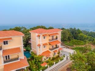 Casa Zyra Mapusa by ELIVAAS Villa in Goa, India