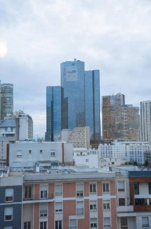 Paris View  Direct Access  Apartment 10 people Apartment in Courbevoie