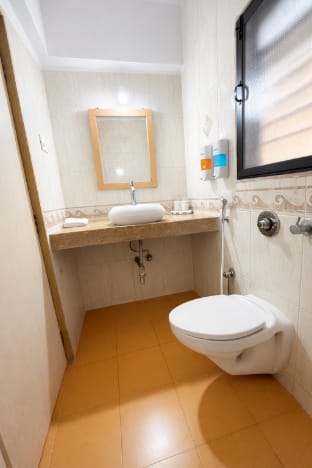 StayUrbanza Apartment in Thane