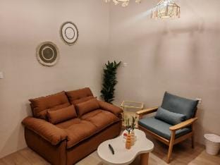 Al Aswaf Oasis | Boho Apartment and near Haram 107 Vacation rental in Medina