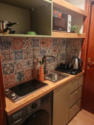 Al Aswaf Oasis,garden view and near Haram 206 Vacation rental in Medina