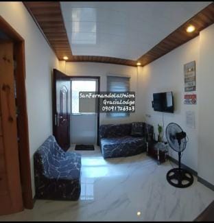 Del gracia lodge Apartment in La Union
