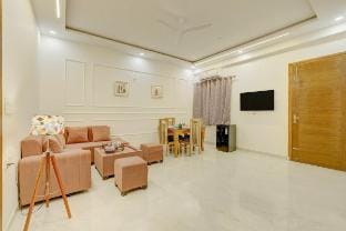 Freesia 3BHK w/ Gaming Zone | Alaya Stays Villa in Noida