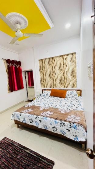 Hotel Palm Tree Home Stay Vacation rental in India