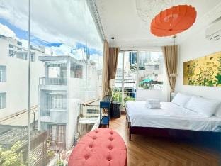 High-end 4 bedrooms entire house Vacation rental in Ho Chi Minh City