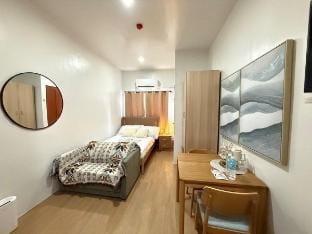 E & J Solace Studio Mactan Vacation rental in Lapu-Lapu City