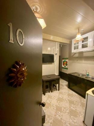Baguio Forest Suites 10 l Wi-fi, Parking 6-8pax Vacation rental in Baguio