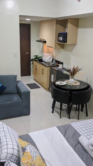 KG Pine Breeze Condo at Brenthill Apartment in Baguio