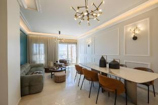 4 BR Apartment in Sarei Yisrael Blvd with Safe Room/Mamad Vacation rental in Jerusalem