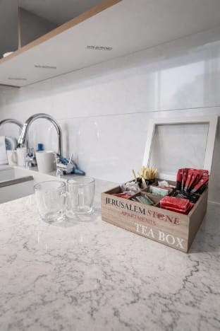 1 BR Apartment in Schneller St Jerusalem Israel Vacation rental in Jerusalem
