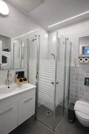 1 BR Apartment in Schneller St Jerusalem Israel Vacation rental in Jerusalem