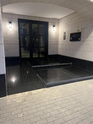شقه مودرن ثلاث غرف وصاله ومطبخ وثلاث دورات دخول  Apartment in Riyadh