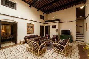 Golden Bliss| 3BR Since 1889 Near Golden Temple Vacation rental in Punjab, India
