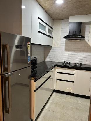 Zephyr | Lakeview 2BHK Near Mall Road & Naini Lake Apartment in Uttarakhand