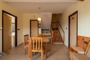 Dream Cottage 5 | Pet-Friendly 2bhk w mountain view Vacation rental in Uttarakhand