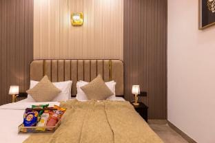 Vedaaz Farm | Pet-Friendly Pool & Lawn – Elivaas Farm Stay in Noida