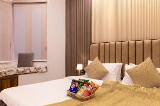 Vedaaz Farm | Pet-Friendly Pool & Lawn – Elivaas Farm Stay in Noida