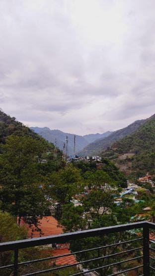 The Brookside Bungalow Vacation rental in Uttarakhand