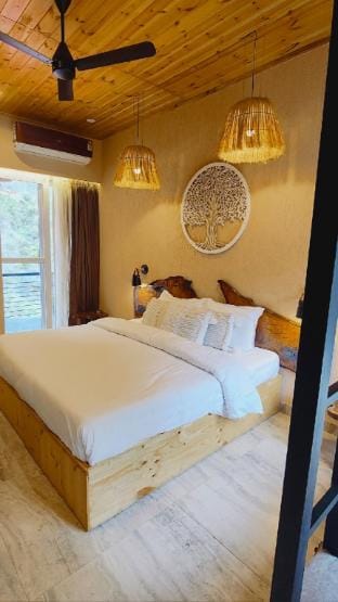 The Brookside Bungalow Vacation rental in Uttarakhand