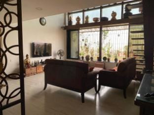 Temple Hill Tower  Apartment in Mumbai