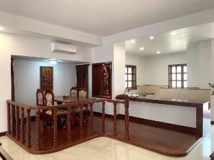Hawaii Beach Bungalows B3 Vacation rental in Sihanoukville