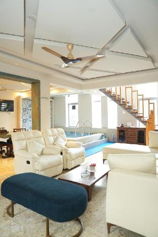 Casa Del Mare - 3BHK Indoor Pool Villa Near Beach Vacation rental in Goa, India