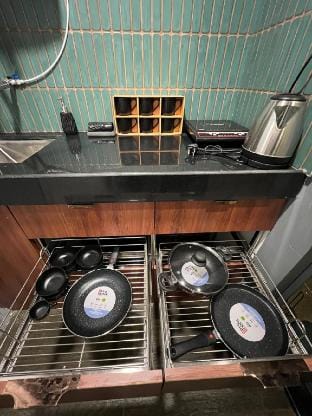 Pvt 1BHK Rooftop Terrace|KP Pune|Couple Friendly Vacation rental in Pune