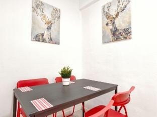 35m² Marais 2BR Apartment near Pompidou/Metro Vacation rental in Paris