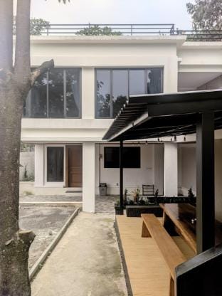 zamboer hills cafe resto & villa Villa in West Java