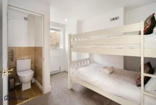 10 Mins Walk to The Oval | The Kennington Retreat Vacation rental in London Borough of Southwark