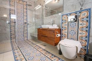 Tirat Ronit Vacation rental in North District