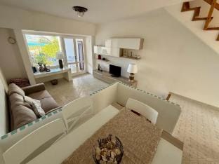 Stunning sea view in a private setting Villa in Stintino