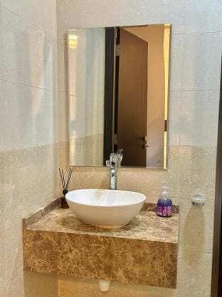 Entire 1-Bedroom Apartment with Balcony, Ajman Apartment in Ajman