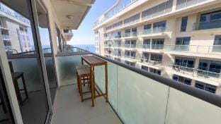 Stylish Studio Apartment with Ocean Views Apartment in Ras al Khaimah