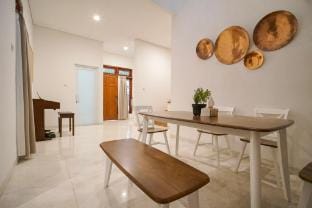 Griya Indah Homestay Jogja Vacation rental in Yogyakarta