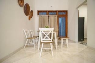 Griya Indah Homestay Jogja Vacation rental in Yogyakarta