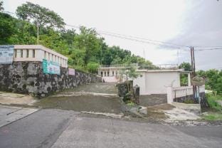 Barong Ijo Homestay Syariah Vacation rental in Special Region of Yogyakarta