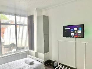 Modern house near Birmingham City Centre Vacation rental in Metropolitan Borough of Solihull