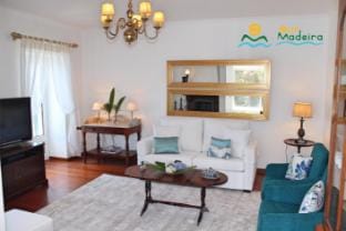 Overlooking Calheta Beach | Casa Do Julio Villa in Madeira District